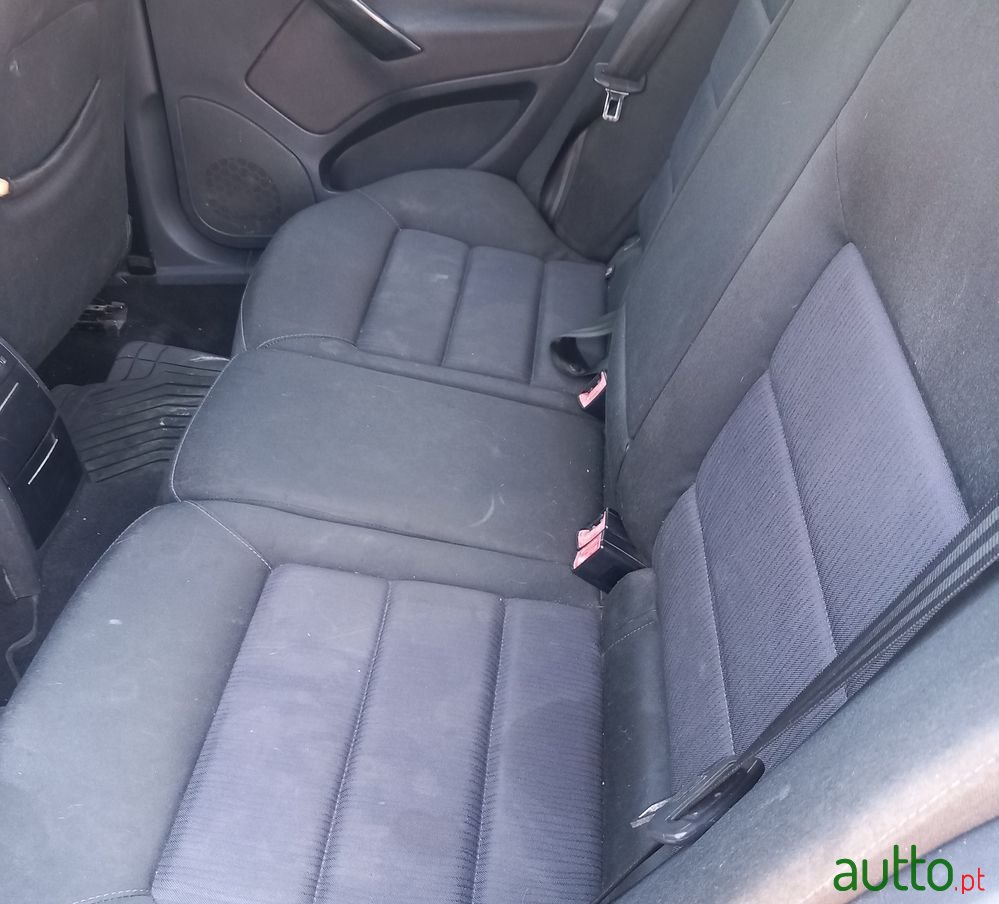 2006' Skoda Octavia photo #2