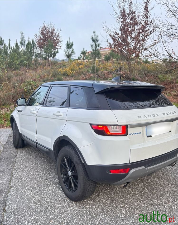 2017' Land Rover Range Rover Evoque photo #4