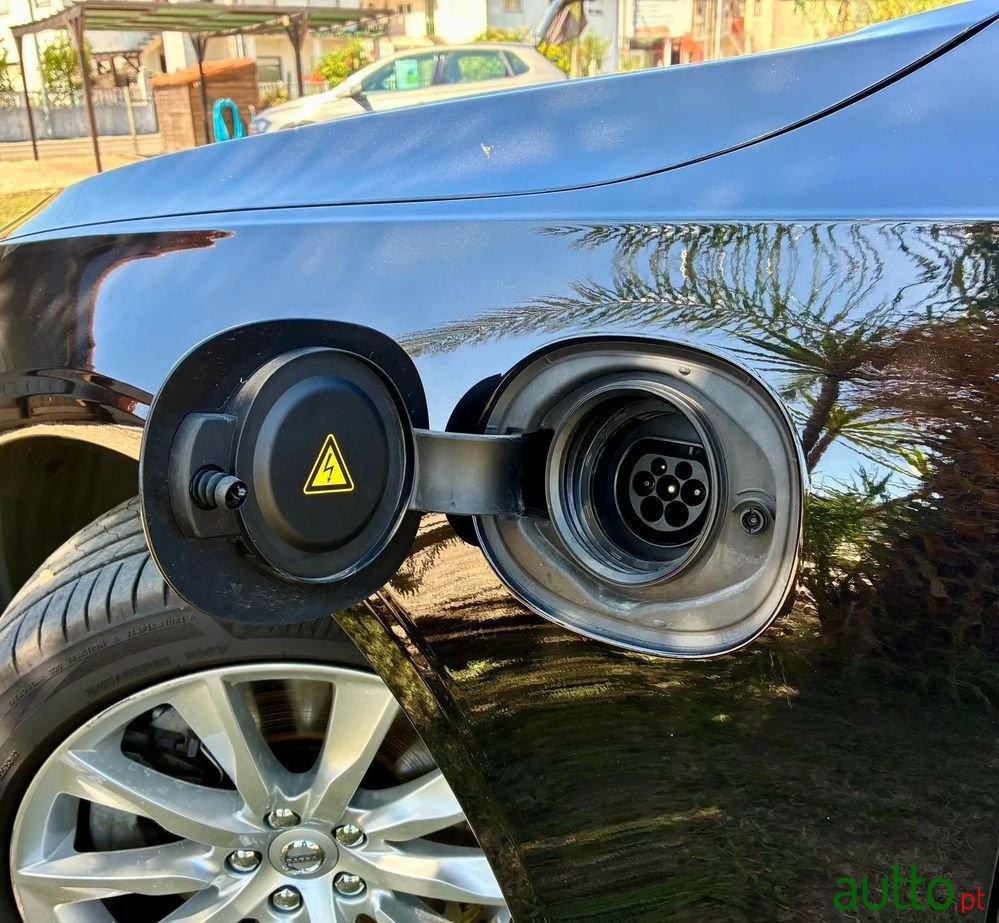 2018' Volvo V90 photo #4