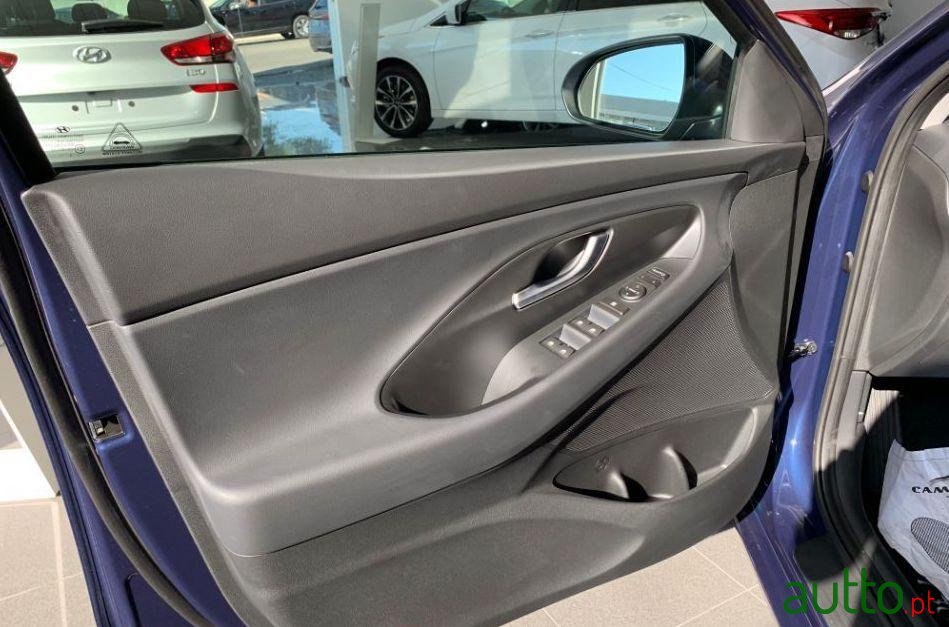 2018' Hyundai I30 photo #3