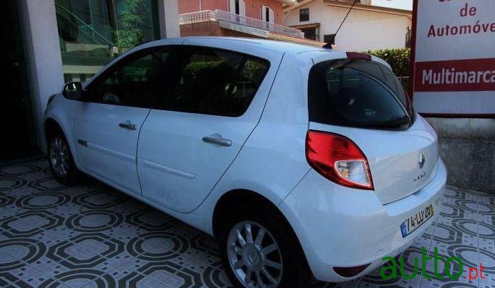 2010' Renault Clio 1.5 Dci Fairway 98G photo #1