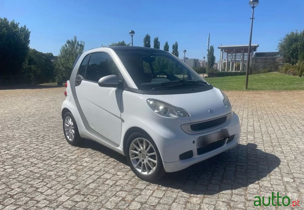 2011' Smart Fortwo 0.8 Cdi Pulse 54 photo #1