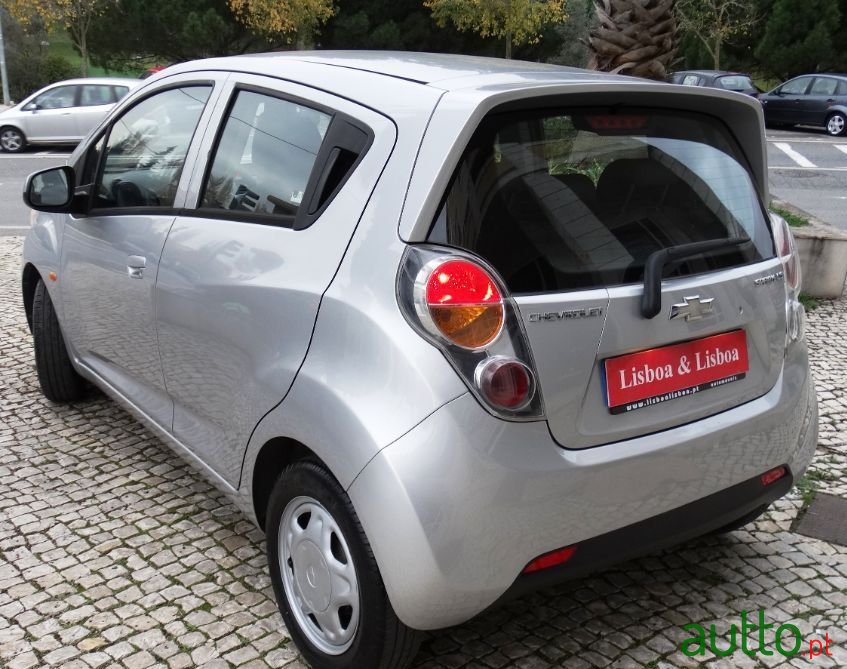 2010' Chevrolet Spark photo #4