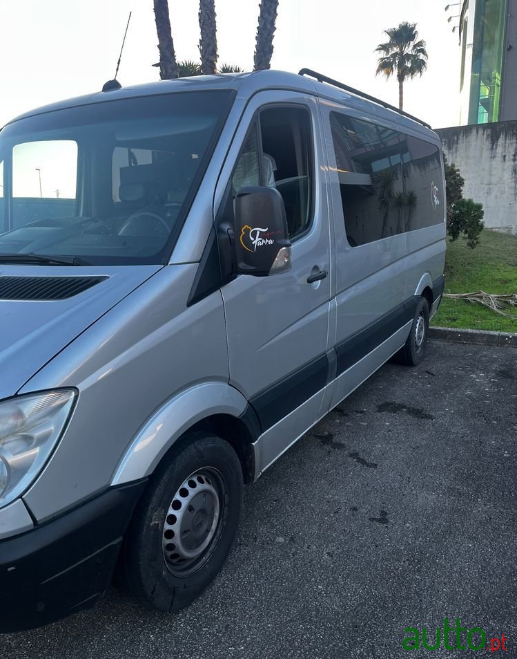 2010' Mercedes-Benz Sprinter photo #3