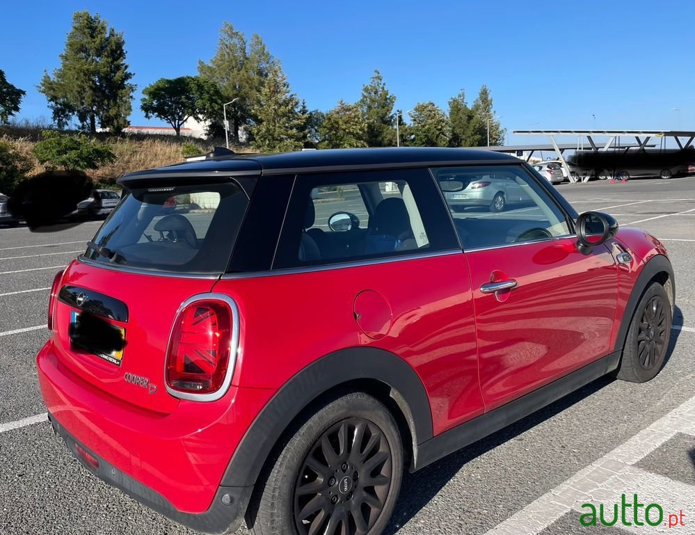 2018' MINI Cooper D photo #3