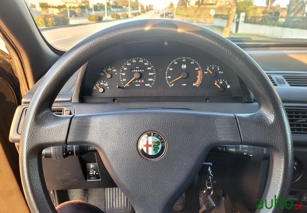 1992' Alfa Romeo 155 2.0 Ts photo #6