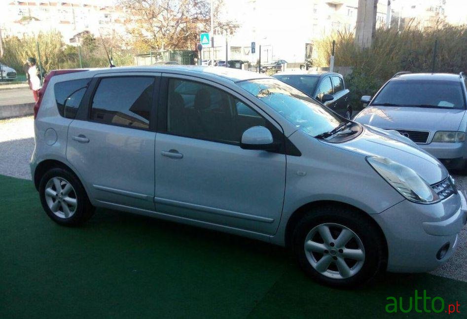 2008' Nissan Note 1.5 Dci photo #1