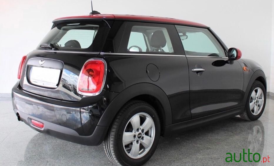 2016' MINI Cooper photo #3