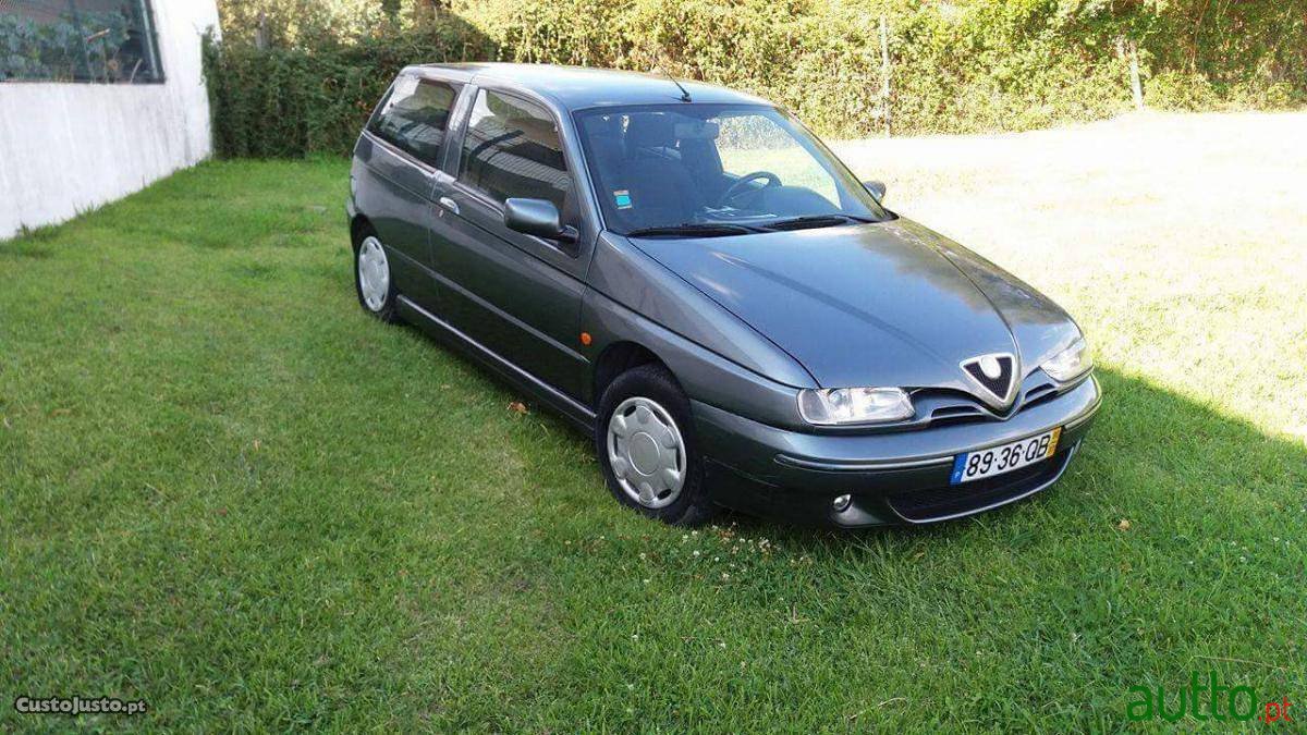 2000' Alfa Romeo photo #1