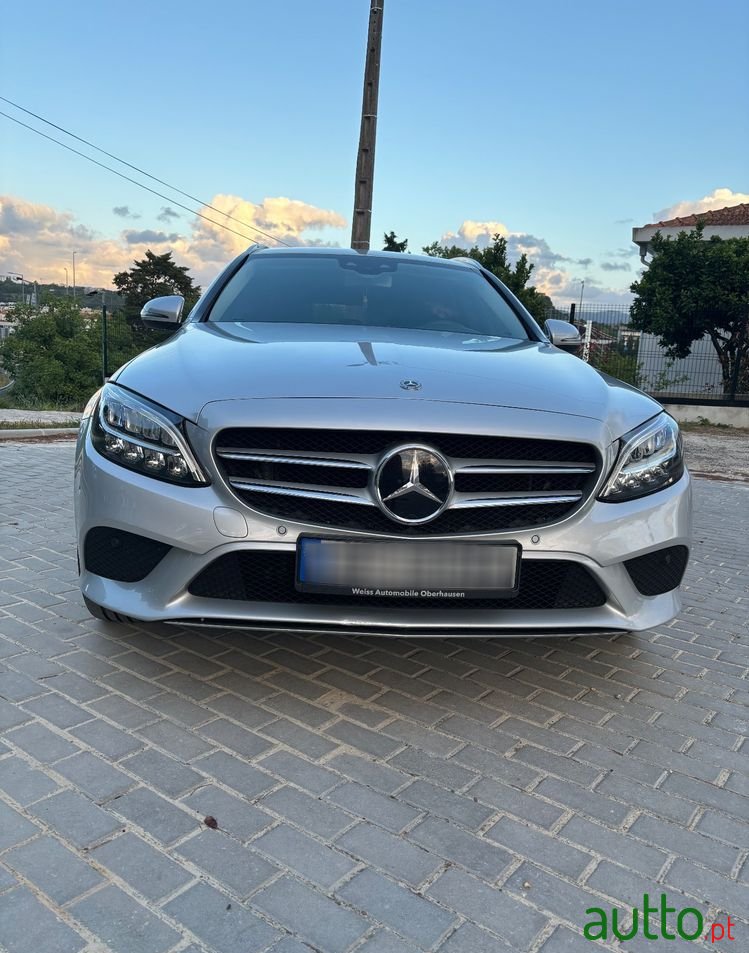 2020' Mercedes-Benz C 300 De Avantgarde photo #1