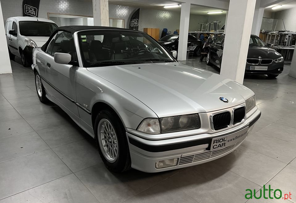 1998' BMW 318 photo #3