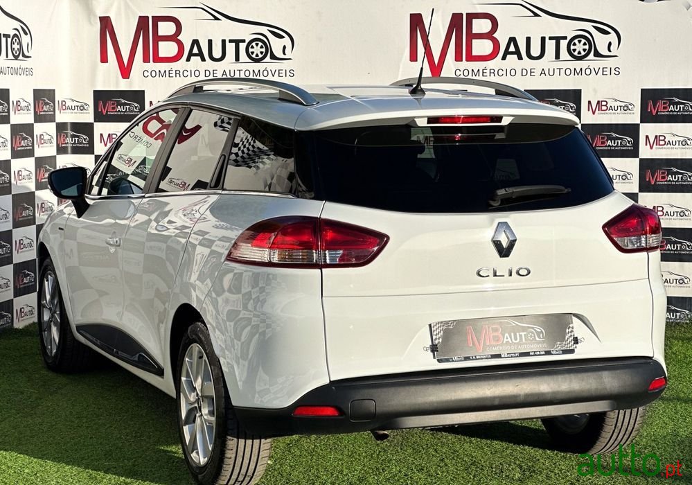 2020' Renault Clio 0.9 Tce Limited photo #6