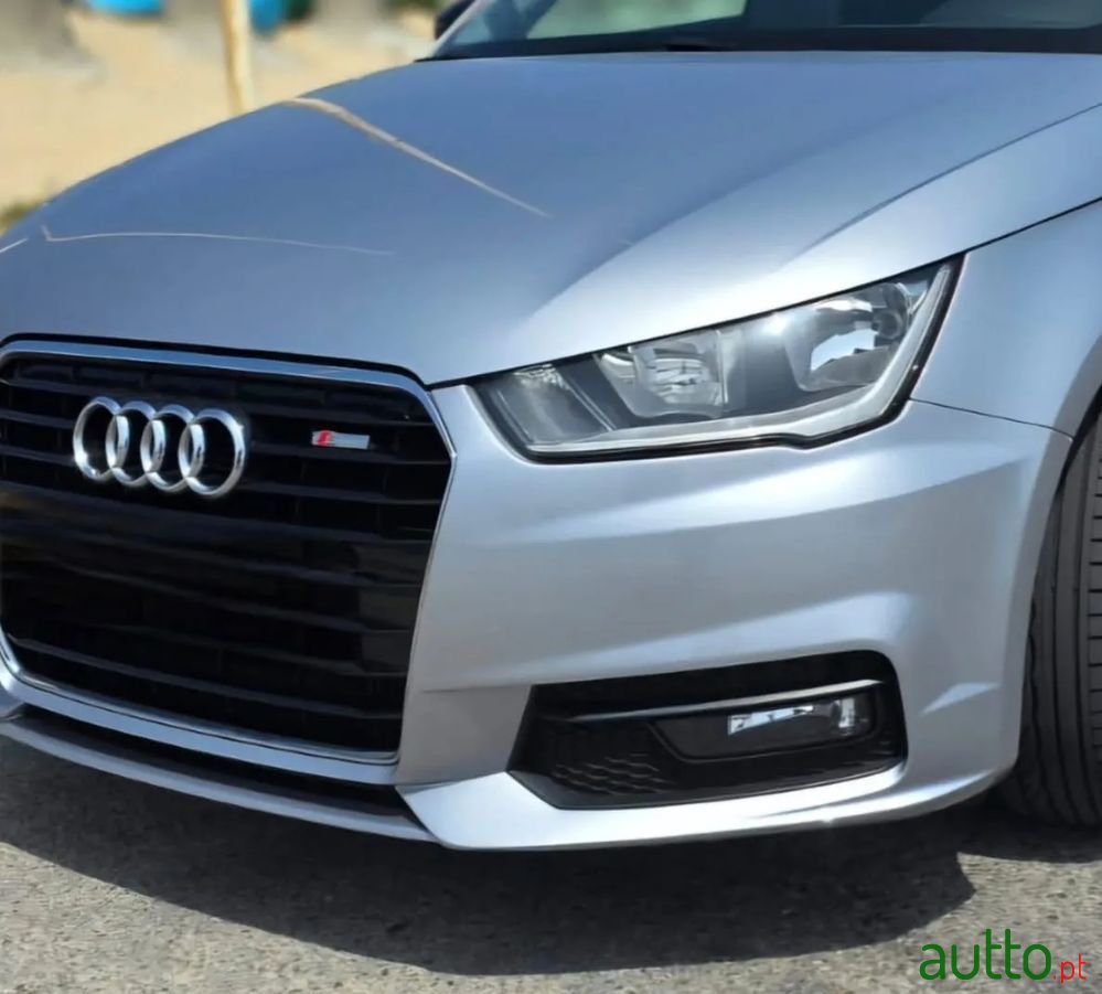 2016' Audi A1 Sportback photo #2