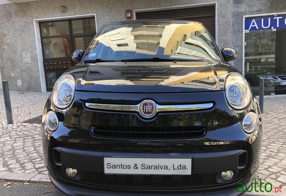 2016' Fiat 500L photo #5
