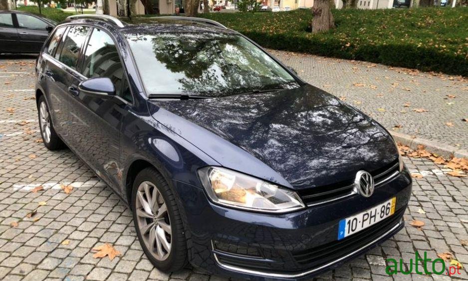 2014' Volkswagen Golf Variant photo #4