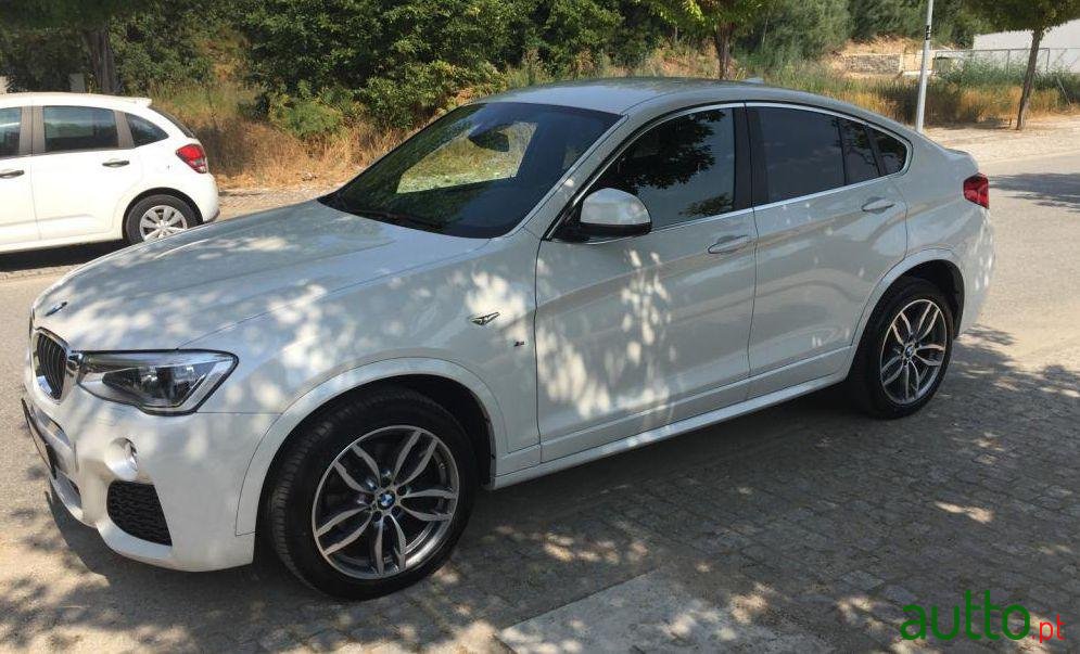 2015' BMW X4 20 d xdrive pack m photo #2