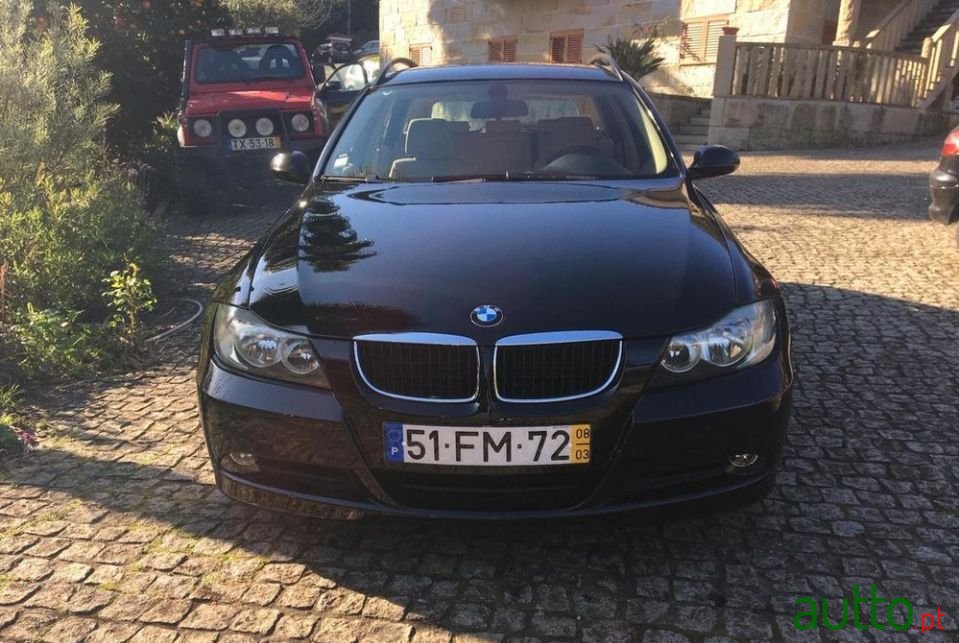 2008' BMW 320 photo #2