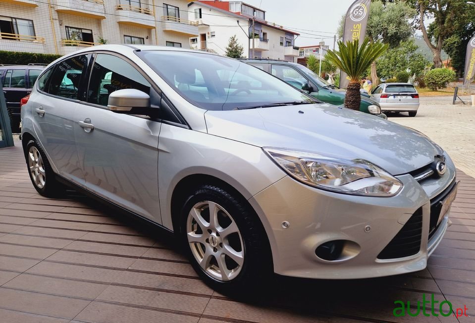 2013' Ford Focus photo #5