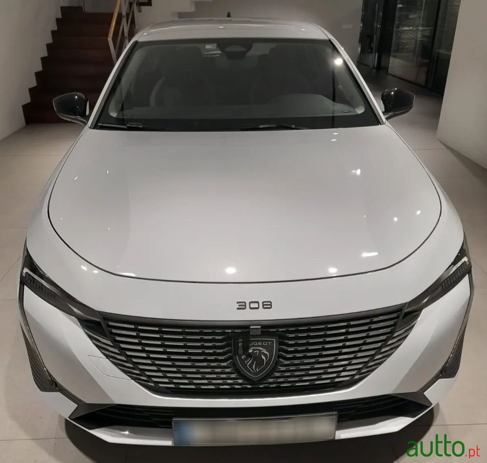 2023' Peugeot 308 photo #2