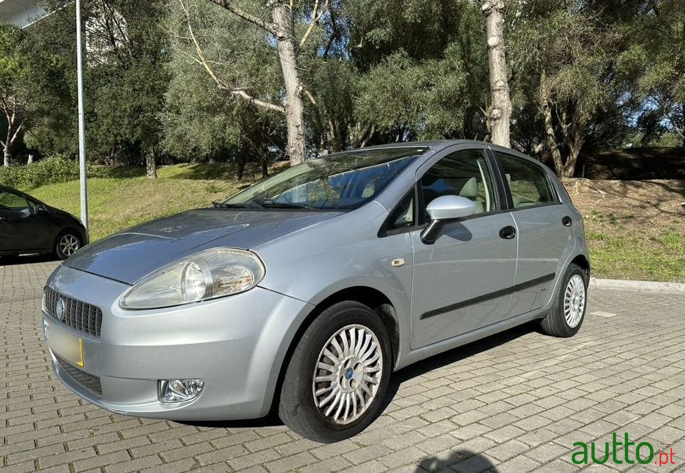 2007' Fiat Grande Punto photo #1