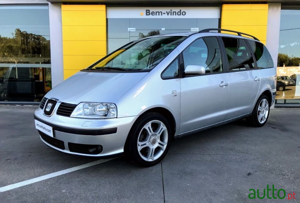 2007' SEAT Alhambra photo #3