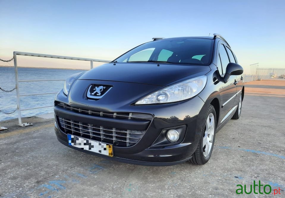 2012' Peugeot 207 Sw photo #4