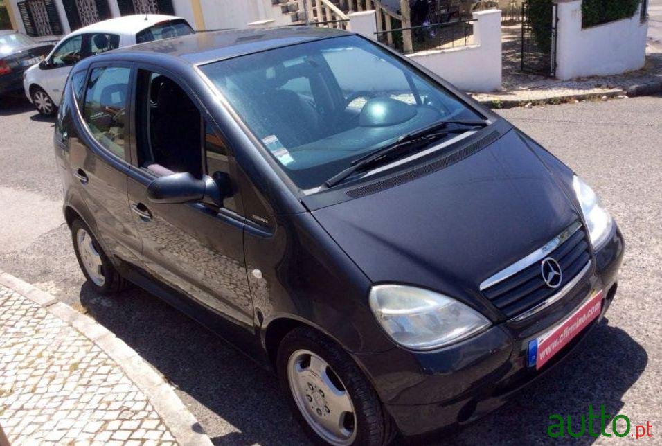 1998' Mercedes-Benz A-140 Elegance photo #2