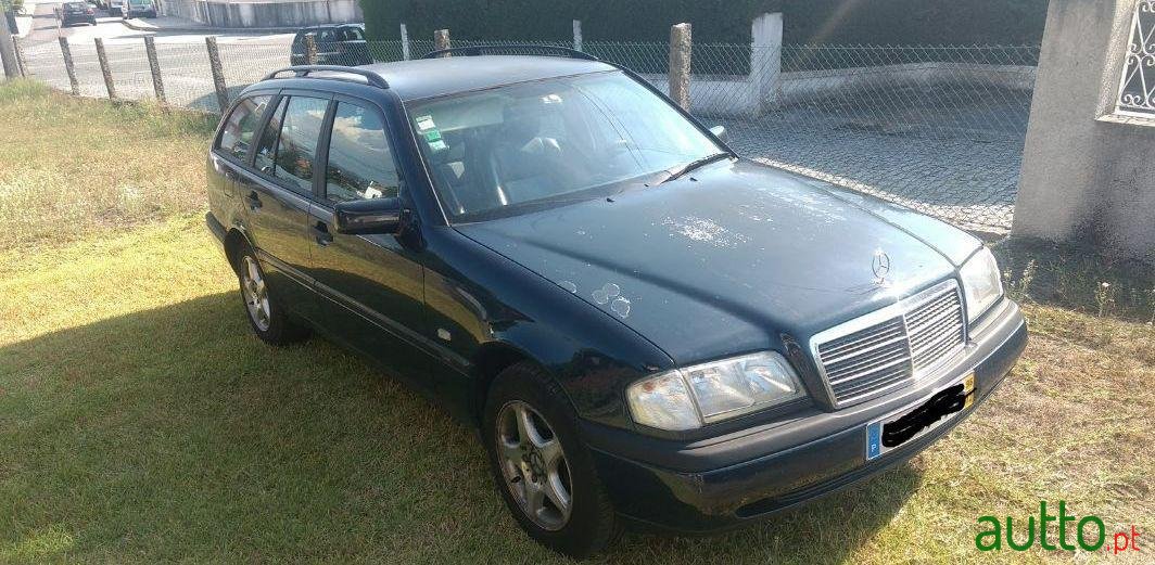 1996' Mercedes-Benz C-220 photo #1