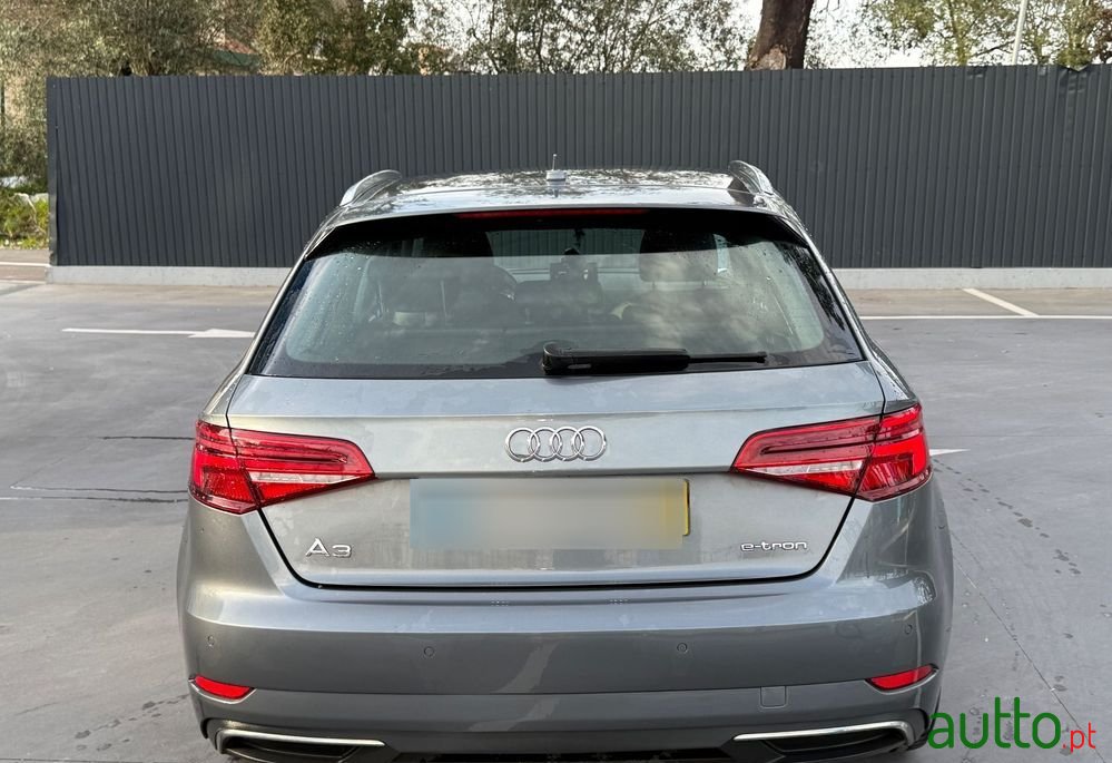 2016' Audi A3 Sportback photo #3