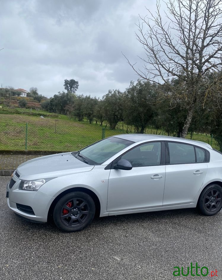2012' Chevrolet Cruze 1.7 Lt photo #4