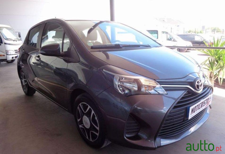 2016' Toyota Yaris photo #1