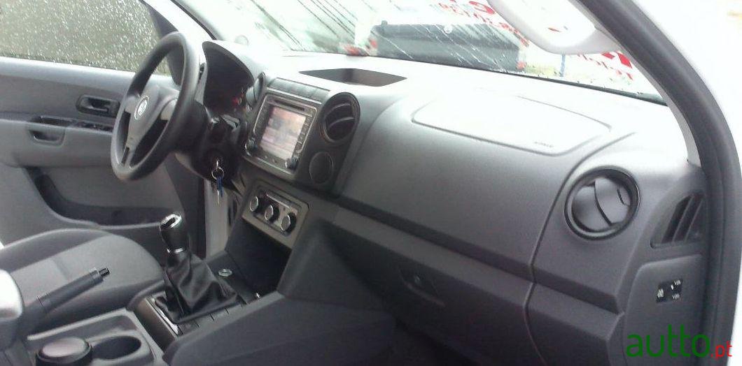 2015' Volkswagen Amarok photo #1