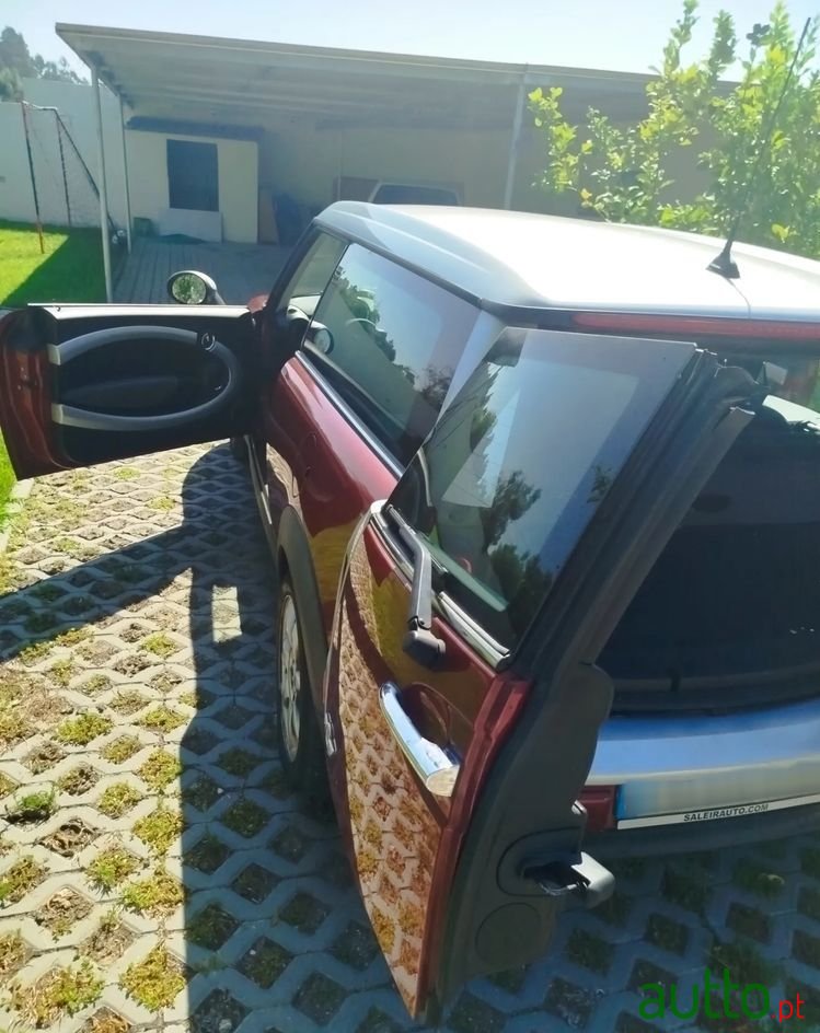 2008' MINI Clubman Cooper photo #3