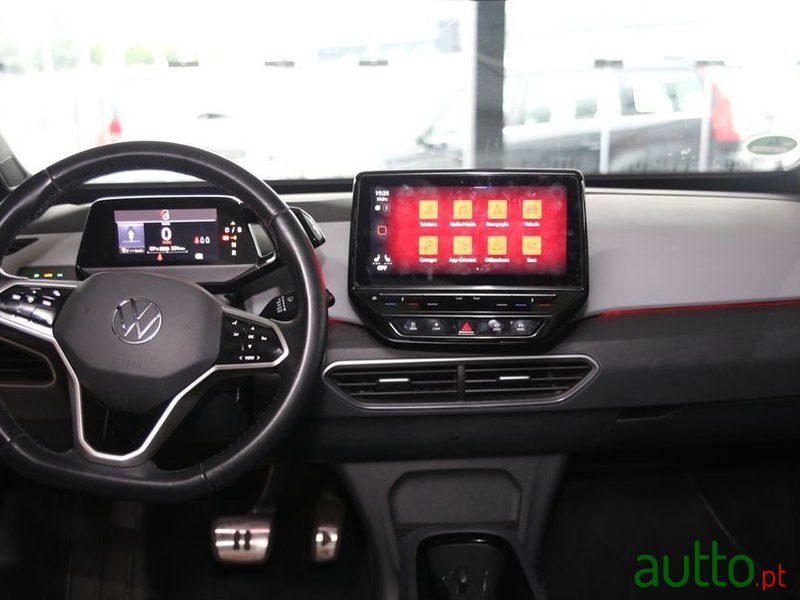 2022' Volkswagen ID.3 photo #4