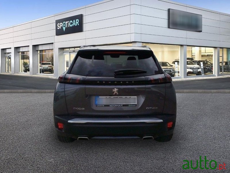 2020' Peugeot 2008 photo #4