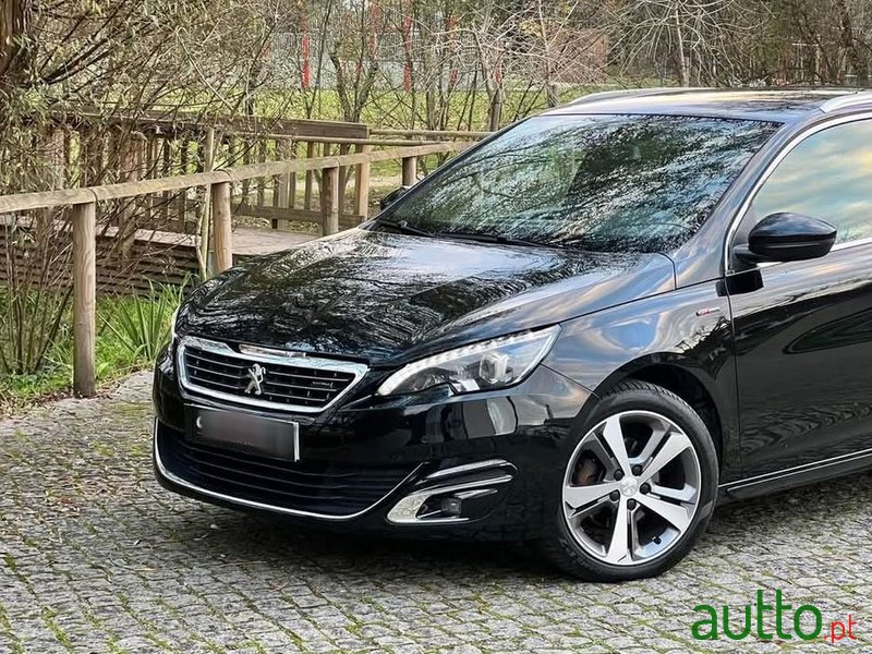 2016' Peugeot 308 Sw photo #2