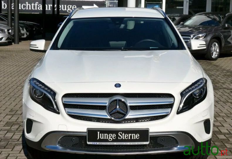 2016' Mercedes-Benz Gla-200 photo #5