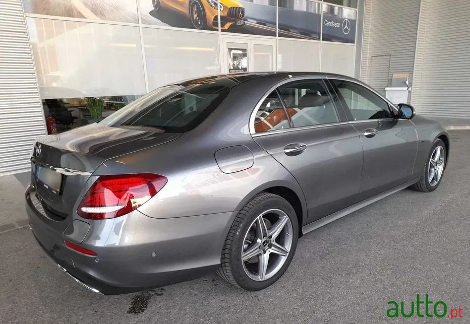 2019' Mercedes-Benz Classe E De Amg Line photo #3