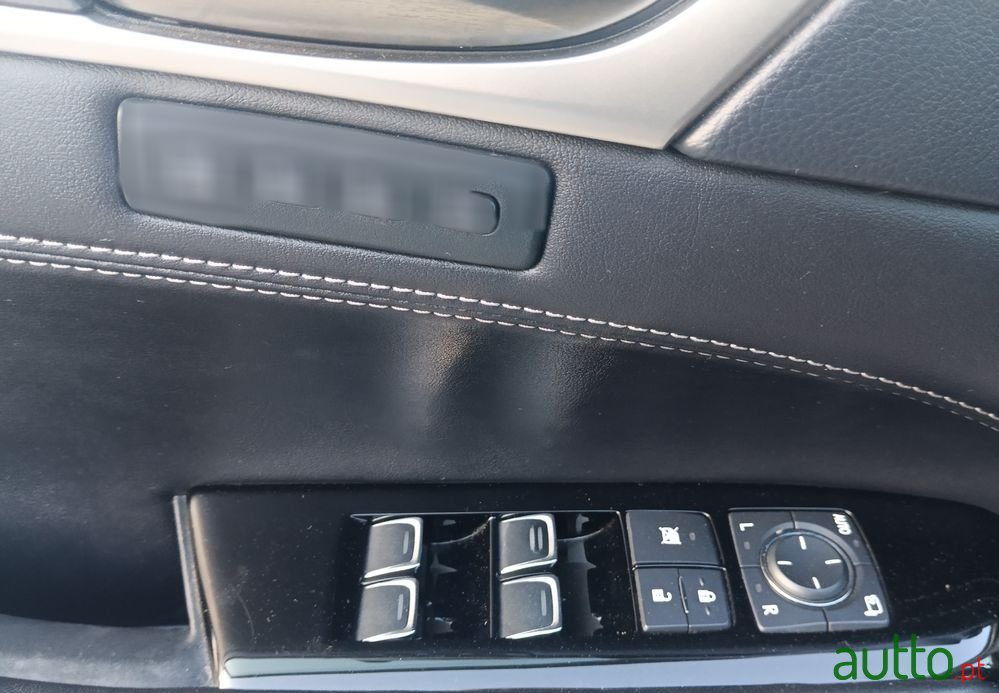 2016' Lexus Gs 300H photo #6