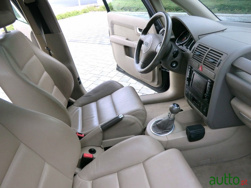 2005' Audi A2 photo #6