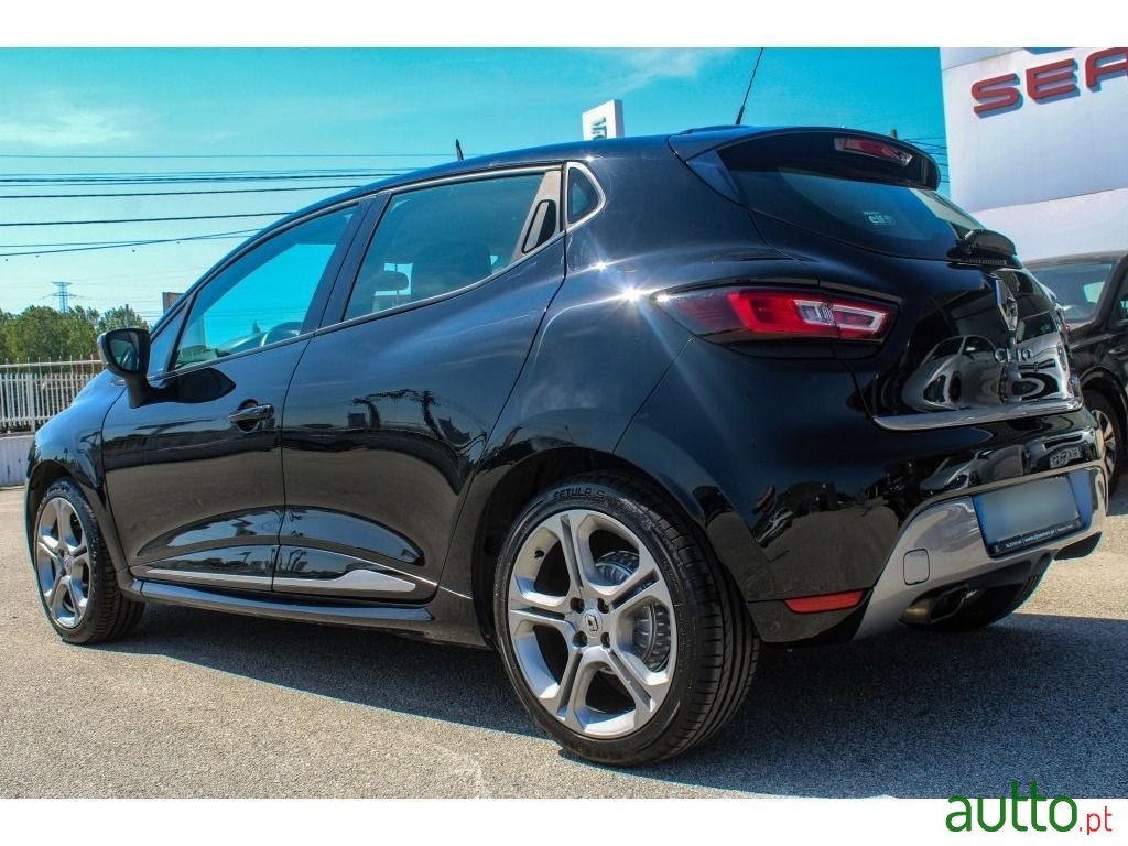 2017' Renault Clio photo #5