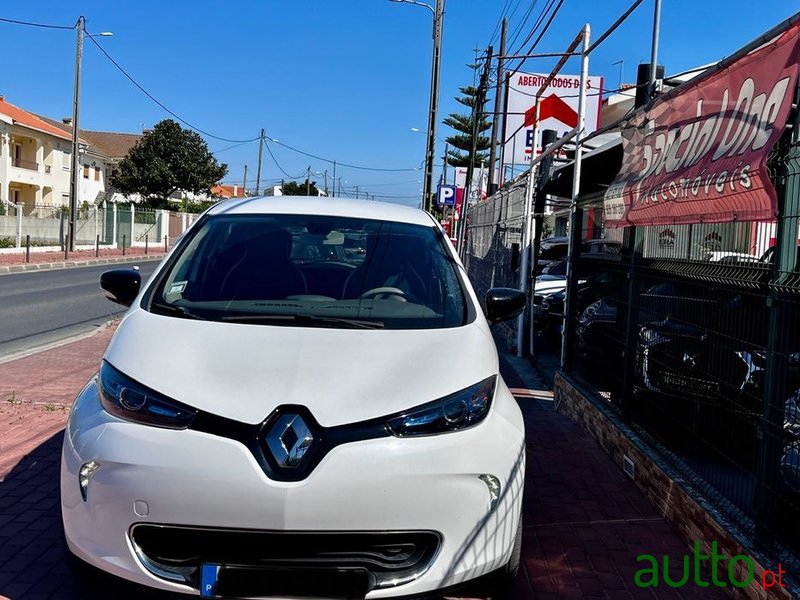 2018' Renault Zoe photo #2