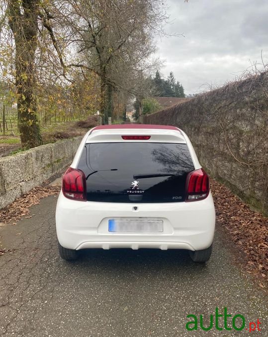 2015' Peugeot 108 photo #5