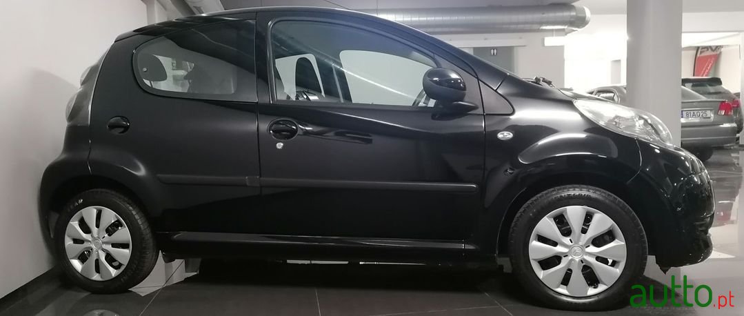 2011' Citroen C1 photo #2