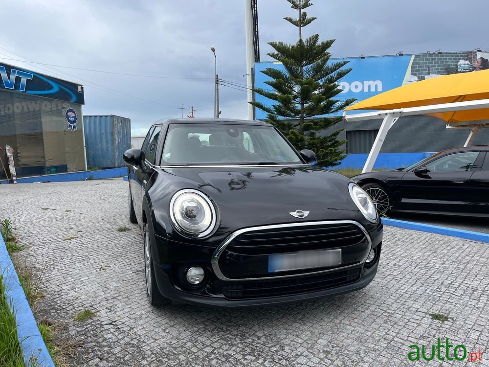 2018' MINI Clubman Cooper D photo #4