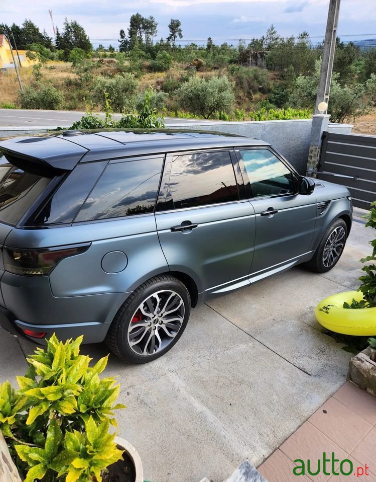 2013' Land Rover Range Rover Sport photo #4