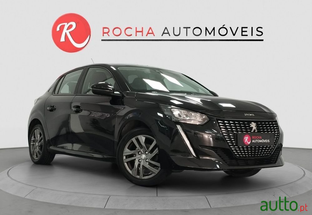 2021' Peugeot 208 photo #3