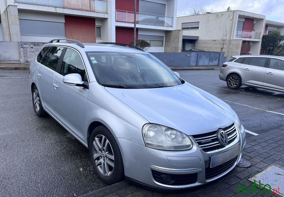 2008' Volkswagen Golf Variant photo #2