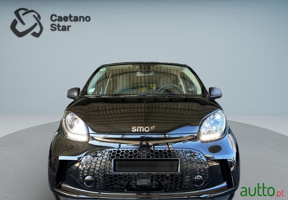 2020' Smart Forfour Electric Drive Passion photo #2