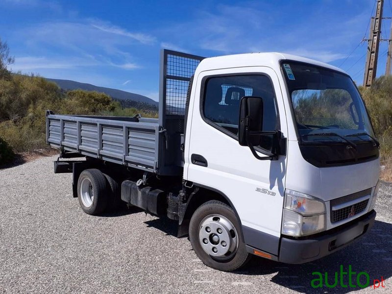 2007' Mitsubishi Canter photo #4